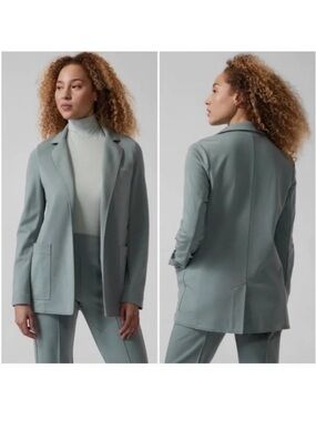 Athleta Eastbound Blazer in Sage Green / Gray Size 4